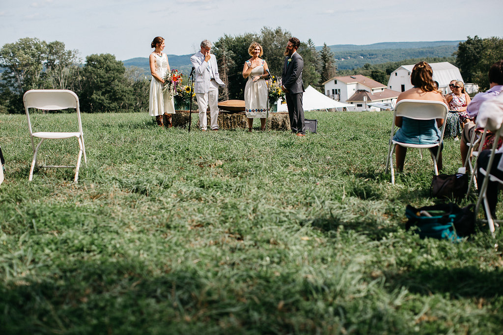massachusetts-farm-wedding (14)