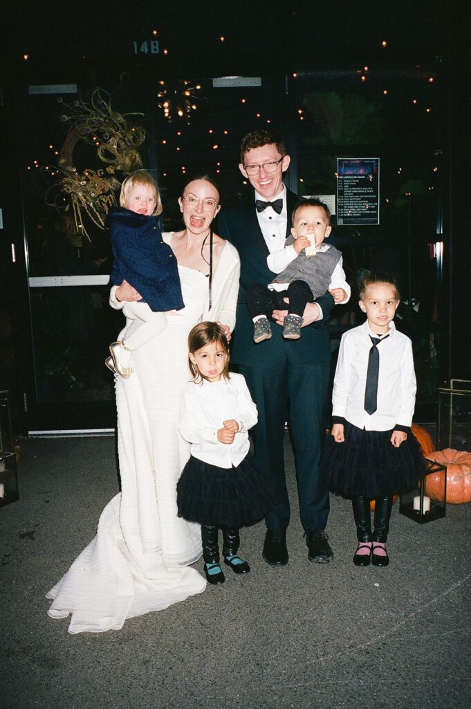 This image has an empty alt attribute; its file name is perth-wedding-photographer_0055-681x1024.jpg